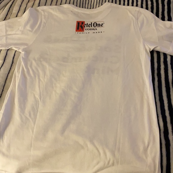 NWOT Ketel One Branded Graphic Tee Size M - Picture 3 of 4